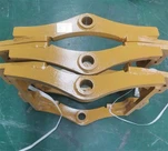 Deli nakladalnika XCMG 250200492-podokvir